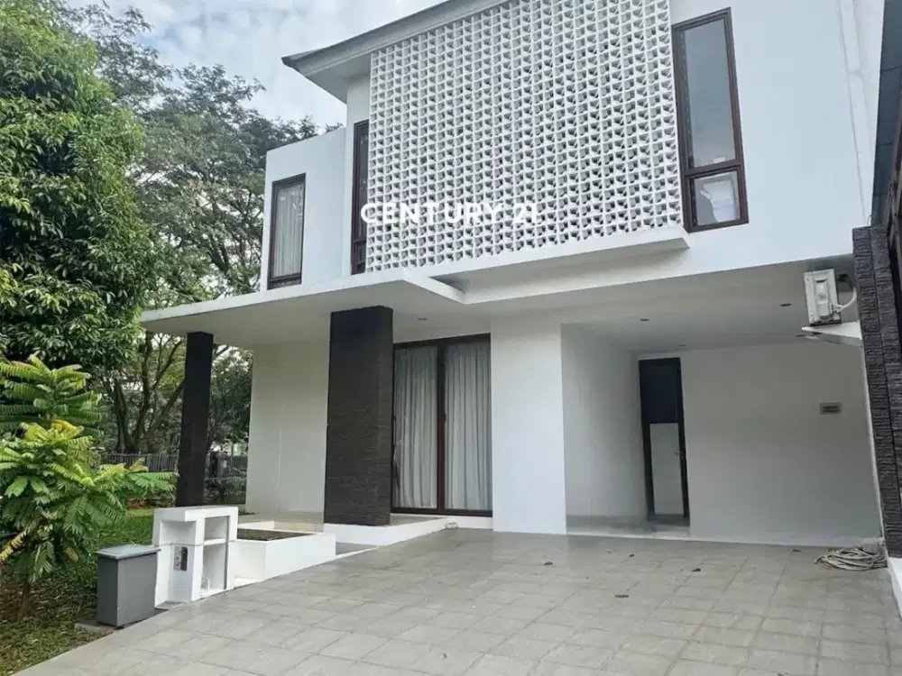 Rumah Posisi Hoek Di  Discovery Bintaro Jaya NY 18665