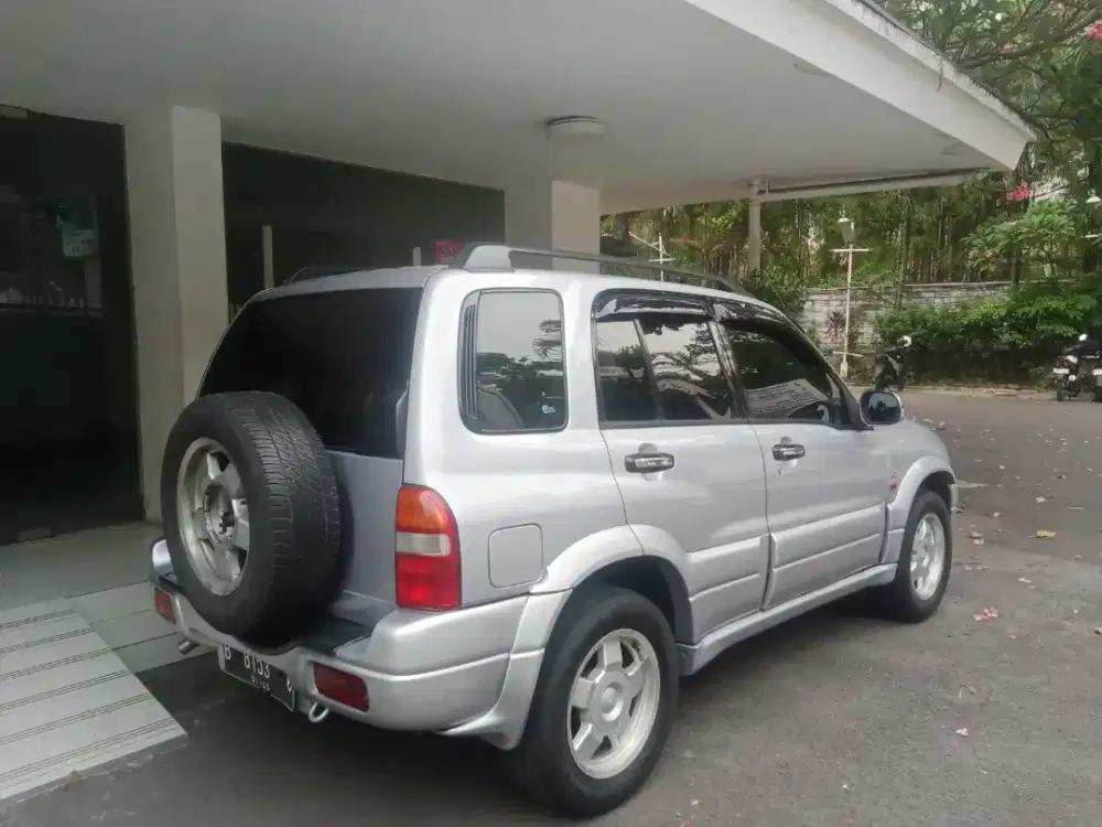 Suzuki Grand Escudo 2.0 Th.2001