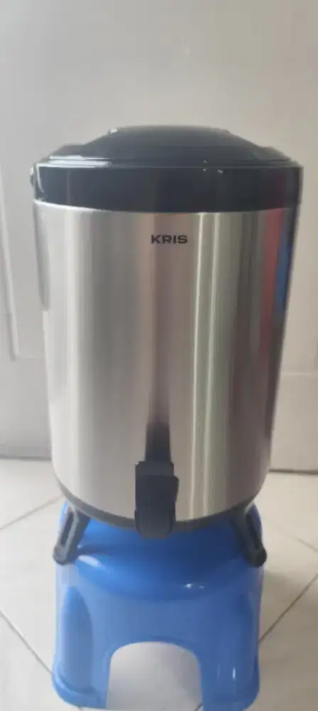 DISPENSER AIR MINUM MERK KRIS KAPASITAS 7 LITER