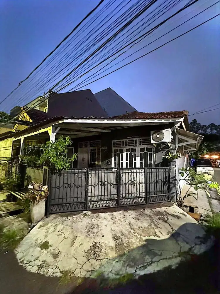 DIJUAL RUMAH DEKAT MALL LOKASI STRATEGIS