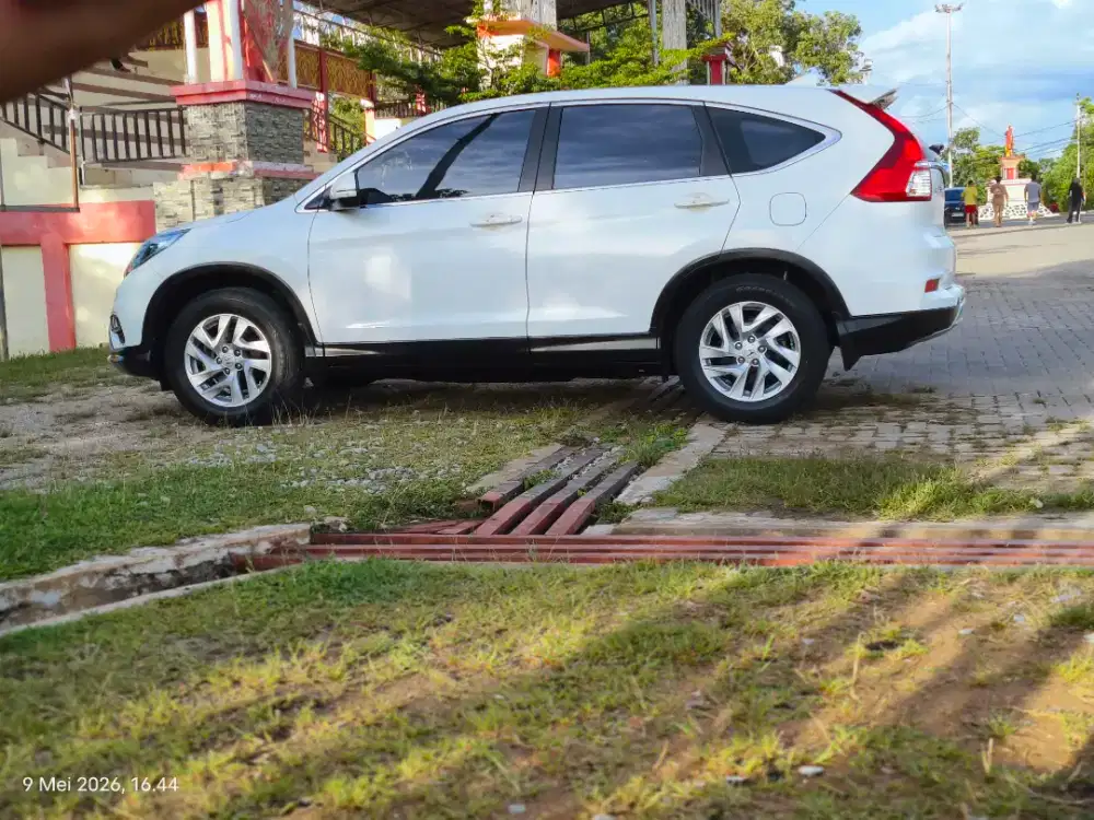 Dijual honda CR-V 2.0 facelift 2015 tipe irit BBM