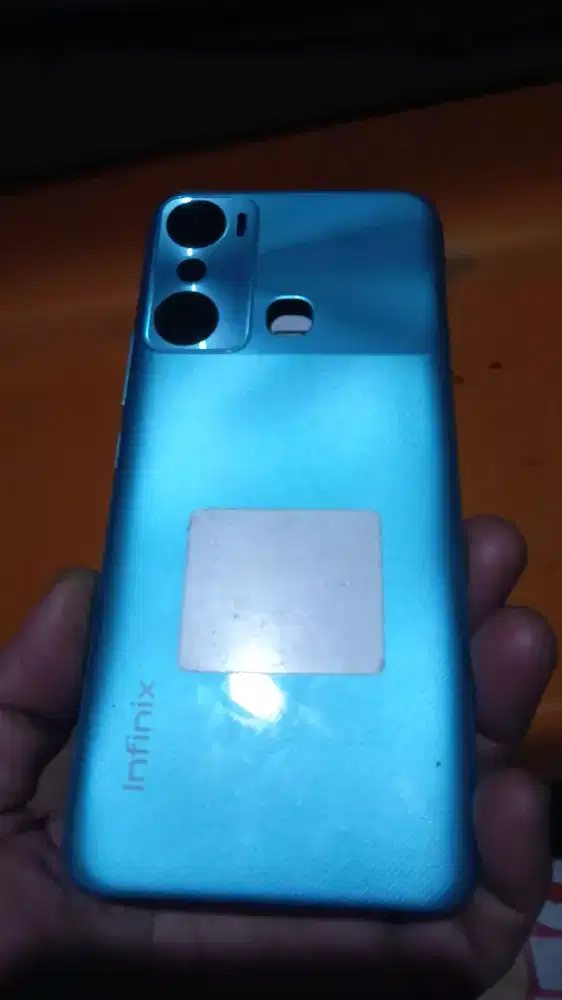 Lcd dan frame infinix hot 20i