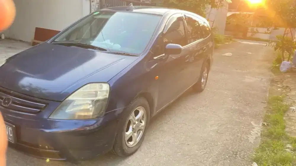 Honda stream 1.7 CC 2003