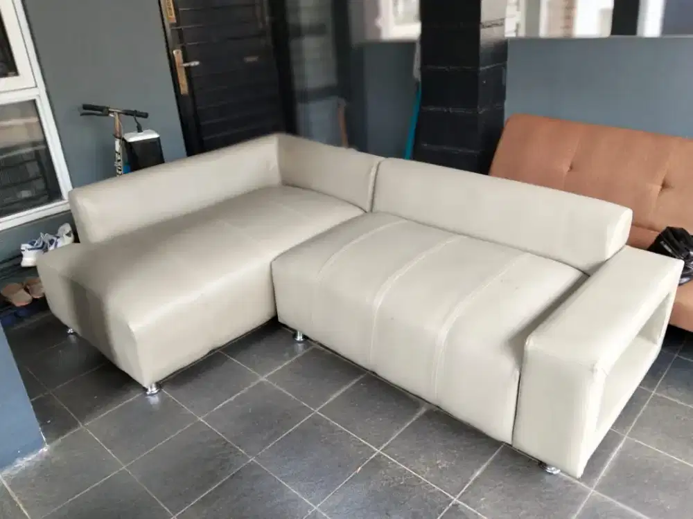 Service sofa panggilan melayani sejabodetabek