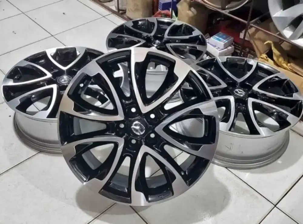 Jual velg r19 OEM cx5 include ban Toyo