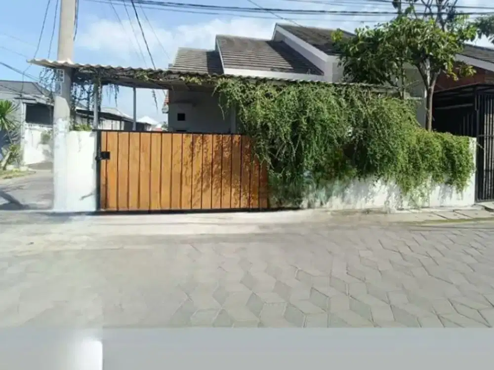 Dijual Rumah Murah Siap Huni Posisi HOOK Dekat Sekolah Pelayaran Lokasi Gunung Anyar Tambak Surabaya