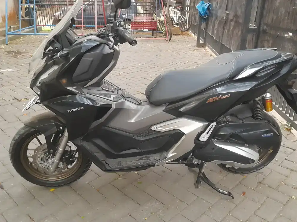HONDA ADV. TAHUN 2023. ABS.