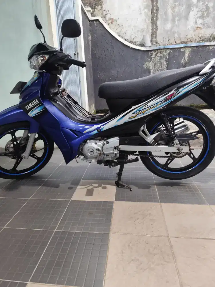 Yamaha Jupiter Z burhan 2008 orisinil mulus