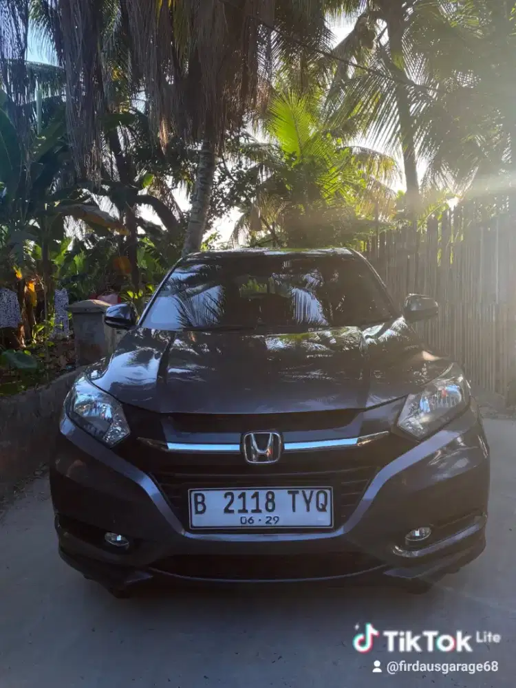 Dijual , Honda HRV type E transmisi MATIC tahun pembuatan 2019 nopol B