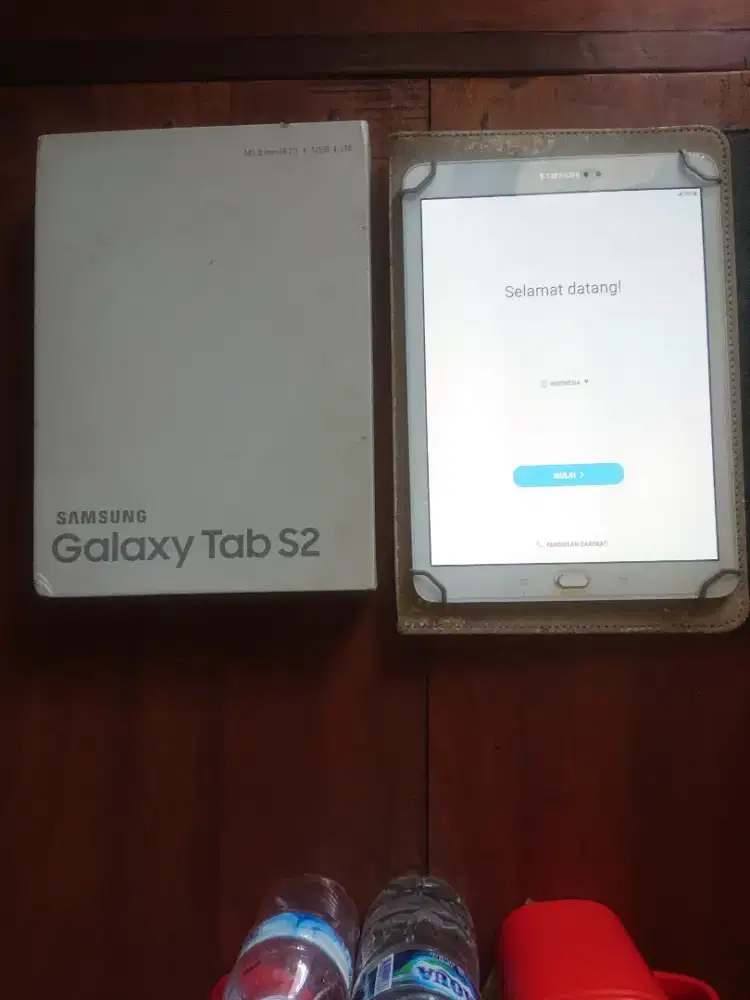 Samsung galaxy tab s2 Sm T819Y