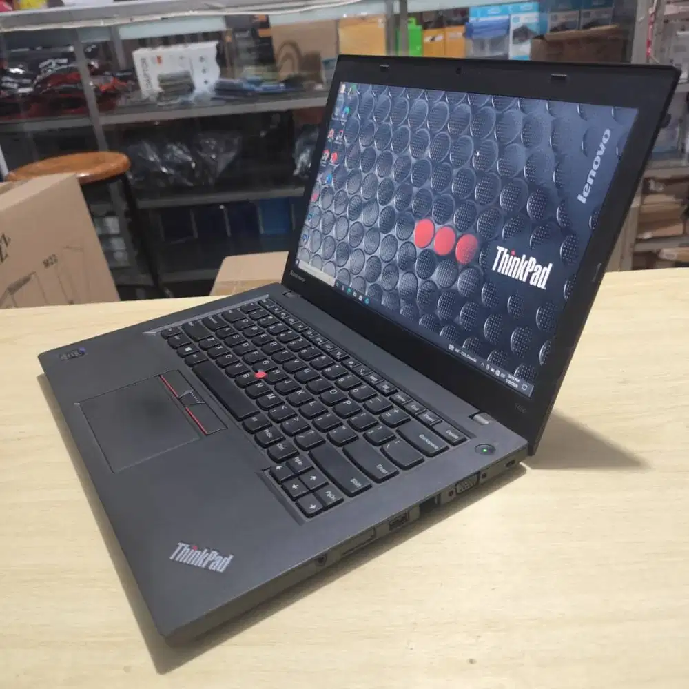Laptop Lenovo Thinkpad Intel Core i7 8/256 Mulus