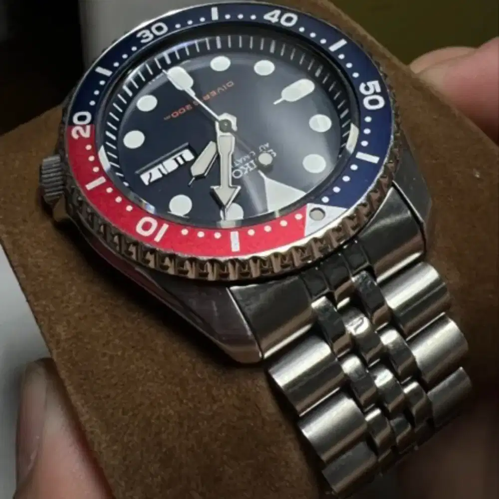 The Legendary Seiko SKX009 Pepsi Fullset