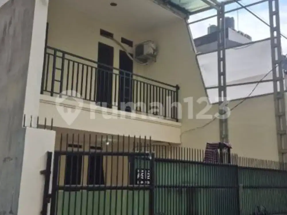 Jual Cepat.... Murah...Rumah Minimalis 2 Lantai...Bebas Banjir......Tinggi Dari Jalan...Di Sunter Danau Indah...
