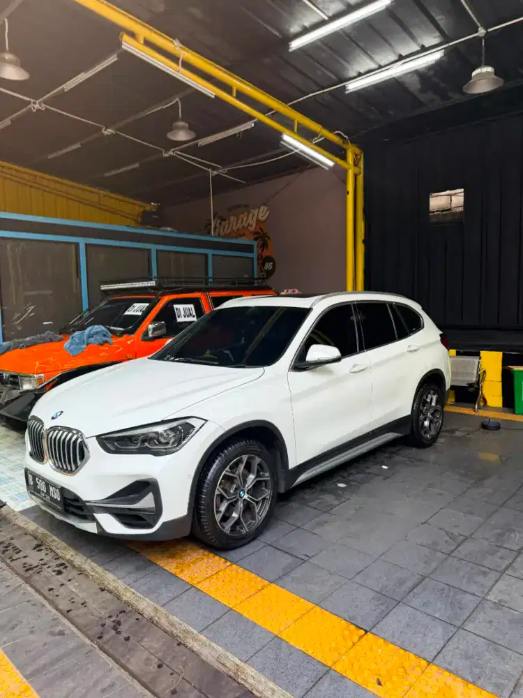 Dijual BMW X1 2021 Xdrive facelift panoramic seri tertinggi