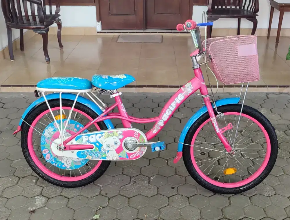 Sepeda anak cewek Pacific Valentino Ring 20 bekas mulus