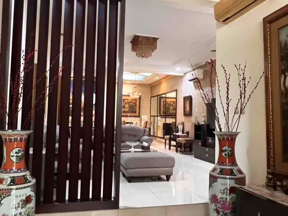 rumah bagus semi furnished di sunter