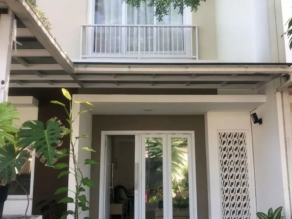 Dijual Rumah Semi Furnished Siap Huni Minimalis Lokasi di Summarecon Bandung