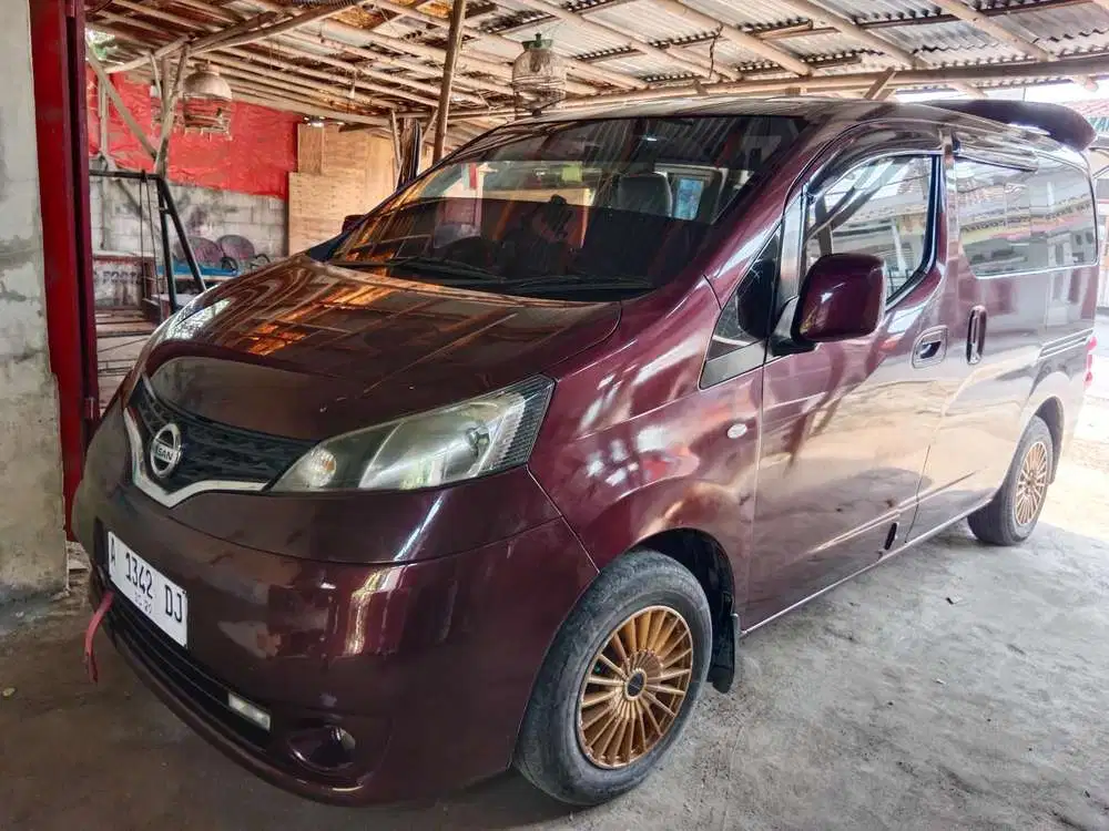 Nissan Evalia 2012 Bensin