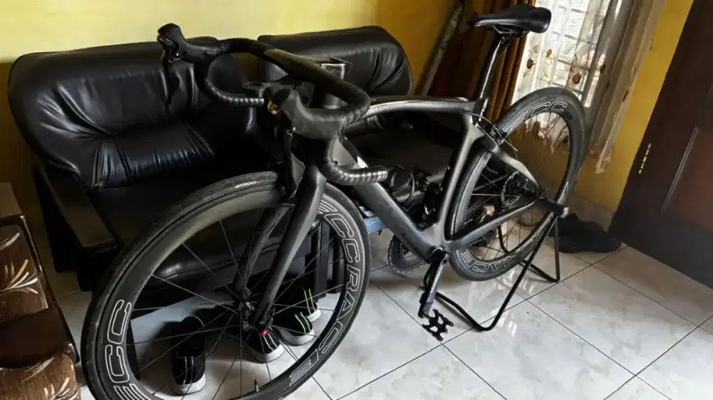 Road Bike Pinarello