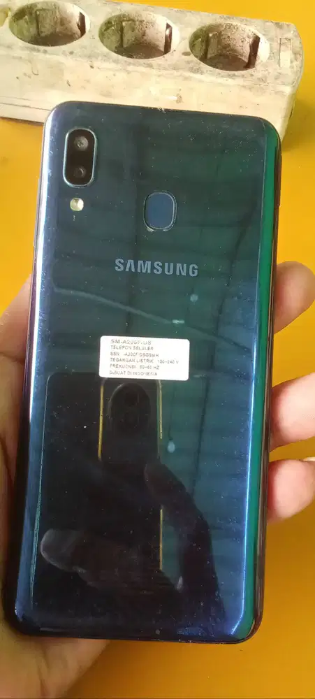 Samsung A20 batangan