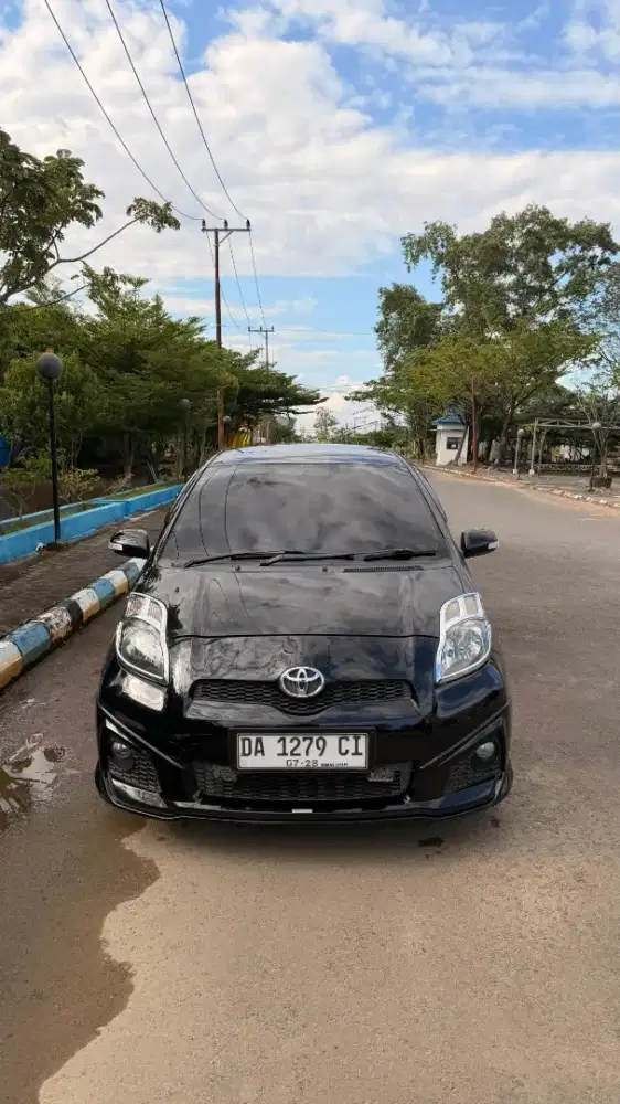 Toyota Yaris TRD S. Manual