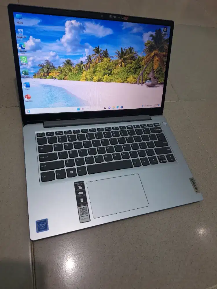 Bismillah dijual laptop lenovo slim n4020 mulus baterai 4jam