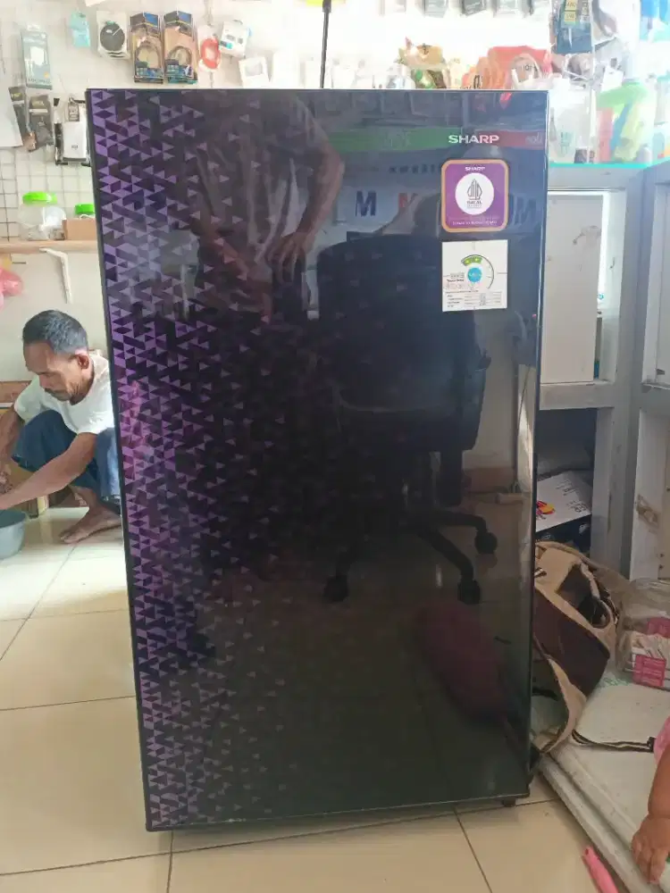 Jual Kulkas Sharp Mulus terawat masih garansi