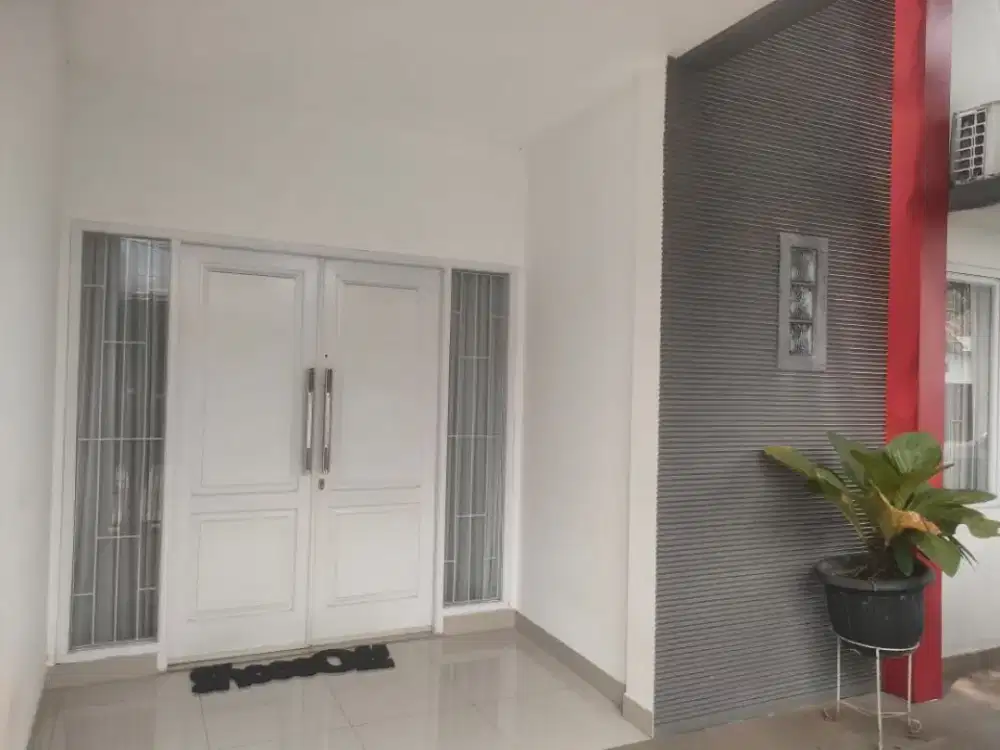 Di jual cepat Rumah, Lokasi strategis