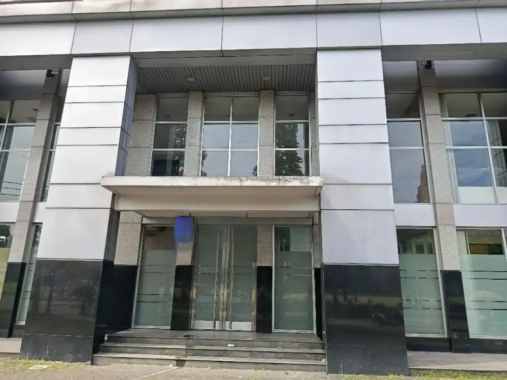 BATUNUNGGAL INDAH, BATUNUNGGAL. GEDUNG PERKANTORAN 3 LANTAI DI KOTA BANDUNG