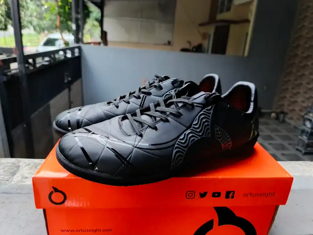 Ortuseight Sepatu Futsal