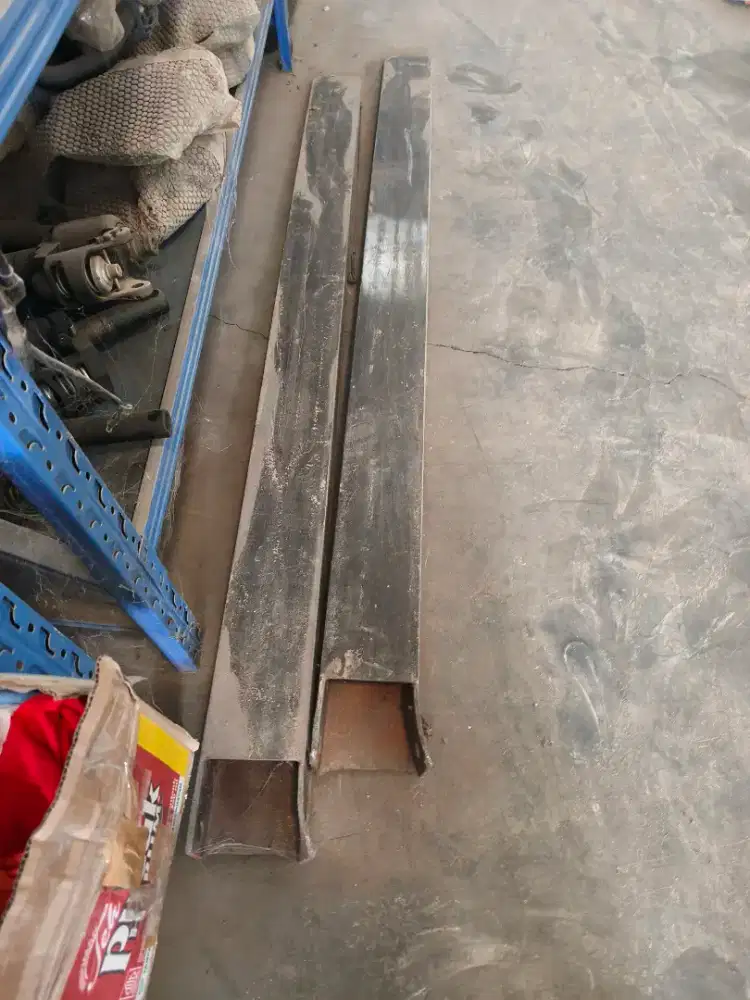 Sepatu Forklift 3 Ton