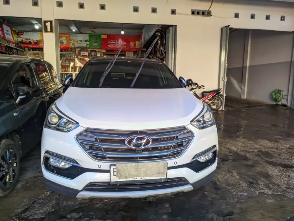 Santa fe limited CRDi eVGT 2017 Low KM