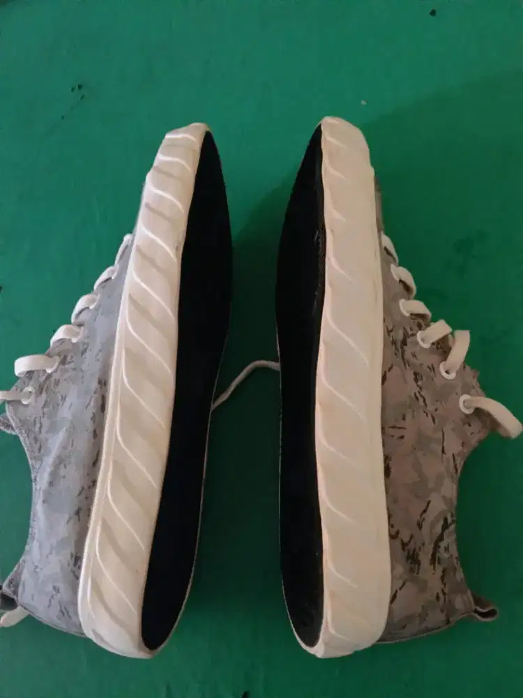 Sepatu cardinal