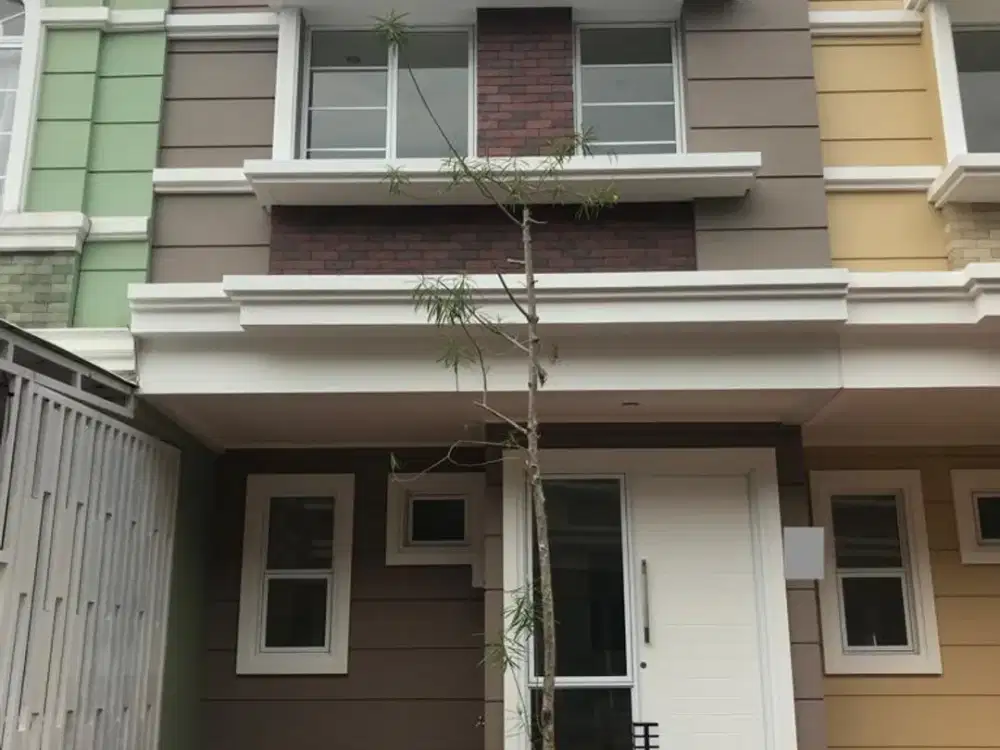 Rumah Disewakan Rp35 Juta/Tahun - Amarillo Village Gading Serpong | Lokasi Strategis Perbatasan BSD