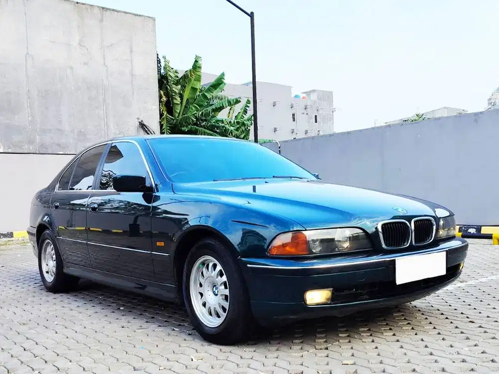 1997 BMW 528i E39 Pjk 1/2027 Body Mulus HU Interior Orsinil Siap Pakai