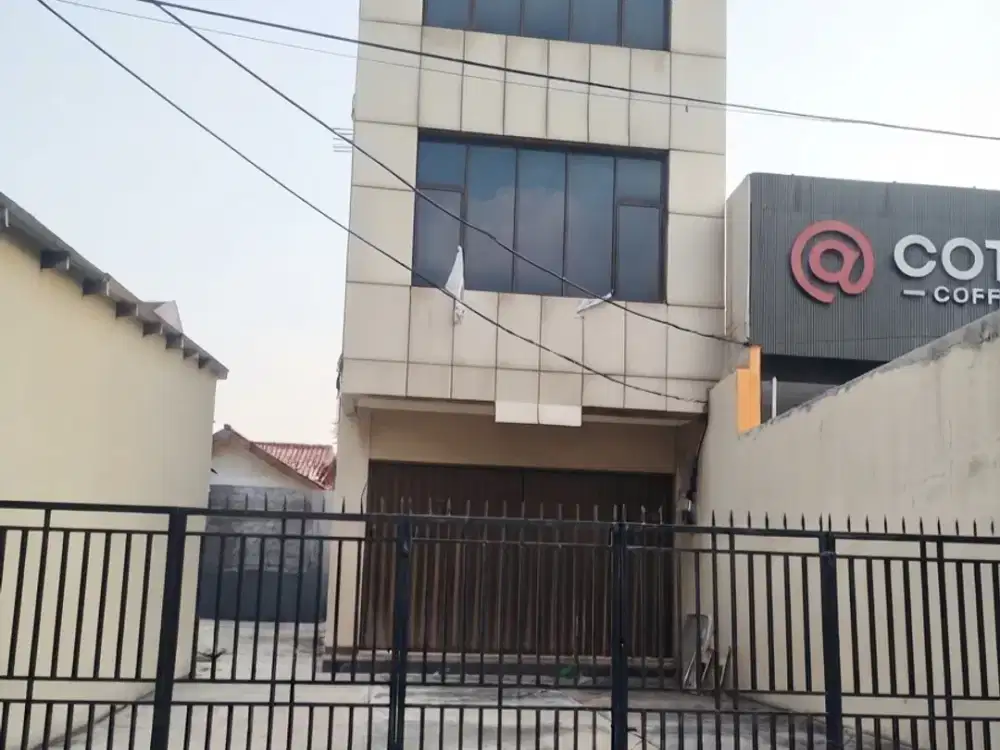 Ruko Siap Usaha di Jl. Ciledug Raya Jakarta Selatan