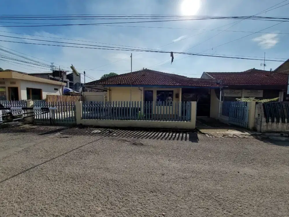 Disewakan Rumah Cocok untuk Usaha Siap Pakai Lokasi di Mainroad Kopo Permai 1 Bandung