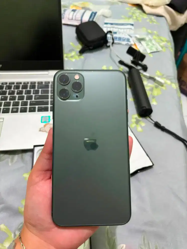 Dijual iPhone 11 Pro Max 256 GB