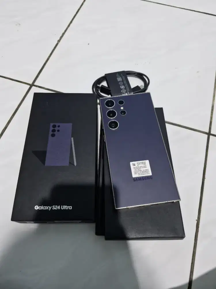 Samsung s24 ultra ram 12/256 gb second sein minus camera
