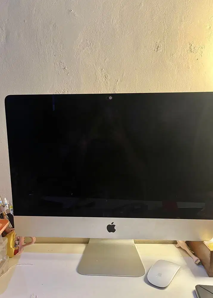 Apple iMac Retina 4K 21.5” (Late 2015)
