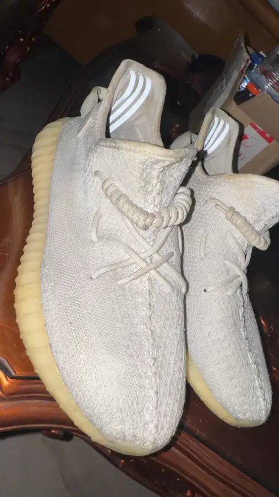 Yeezy Super creamy white