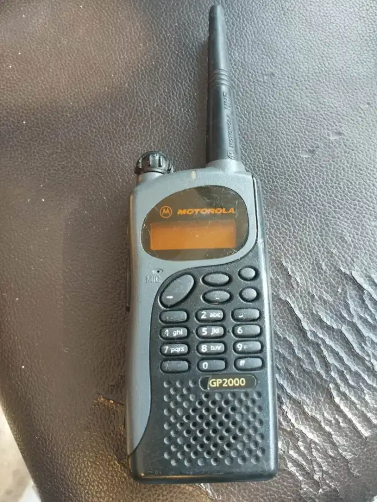 HT motorola GP 2000 UHF