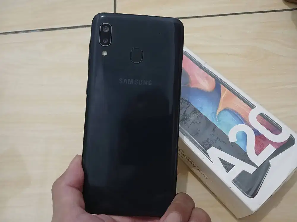 Samsung A20 Masih Bagus dan Murah