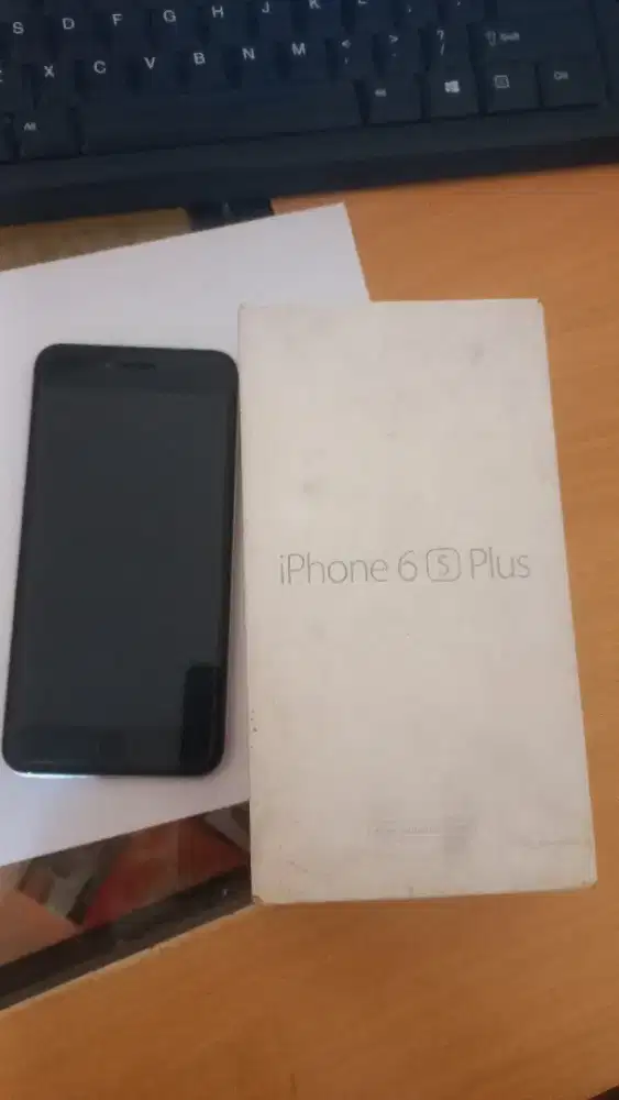Iphone 6s plus kondisi mati dh lama d simpan ...msh lumayan mulus