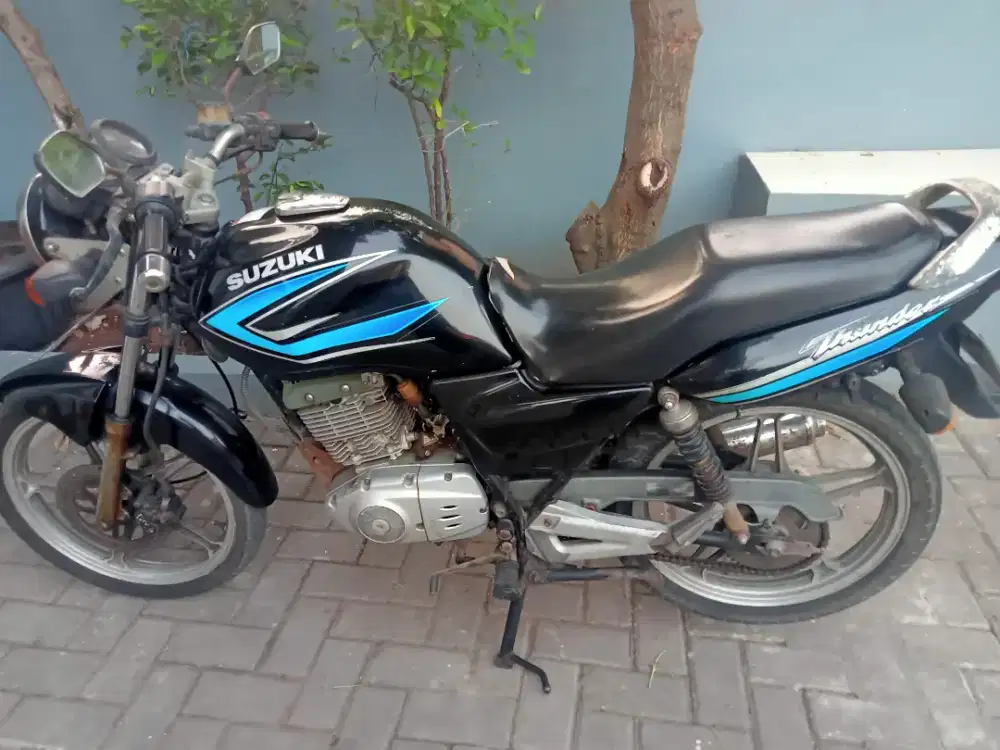 Suzuki Thunder tahun 2008 surat komplit