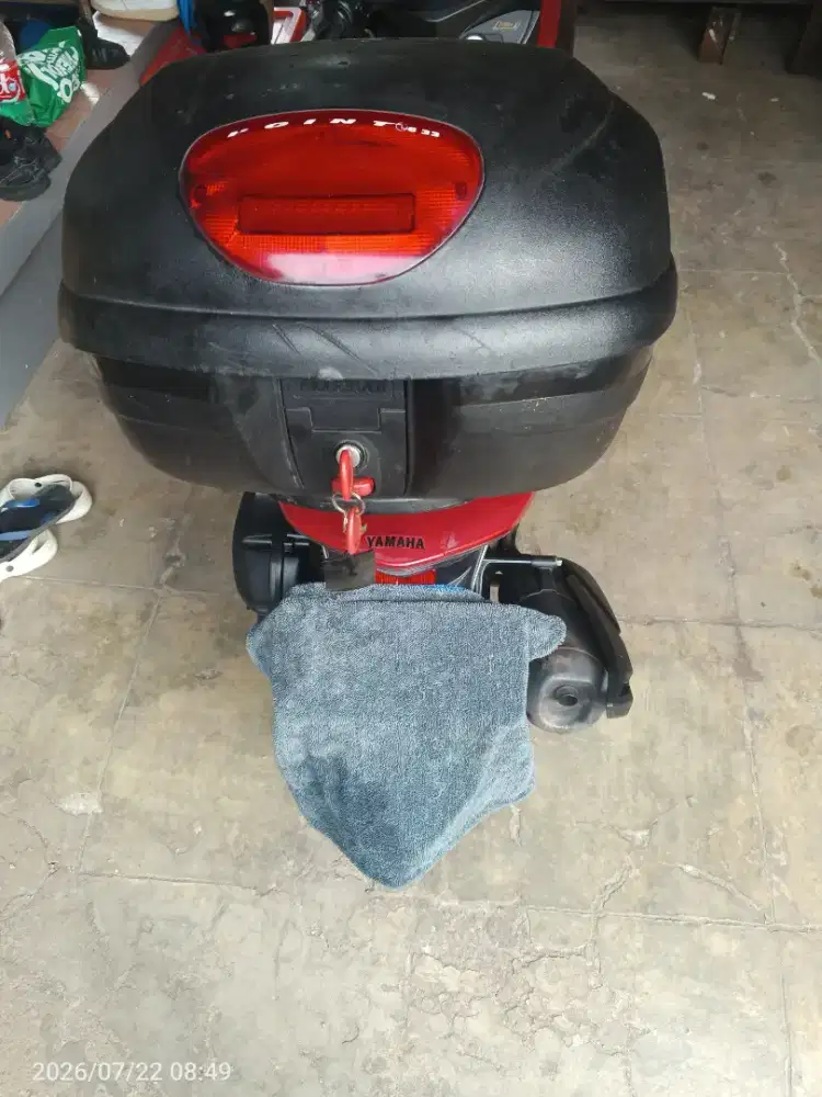 BOX GIVI E33 + BASEPLATE + BRACKET ( LEXI, MIO M3, Mio Z, XRIDE)