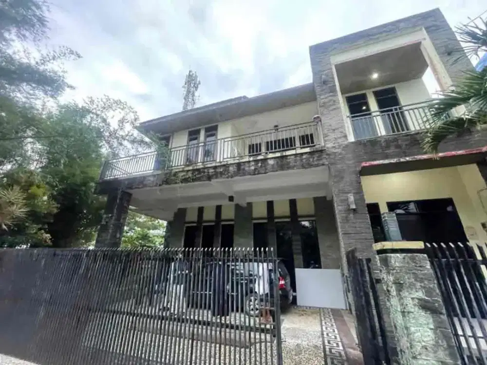 Disewakan rumah di Rengganis