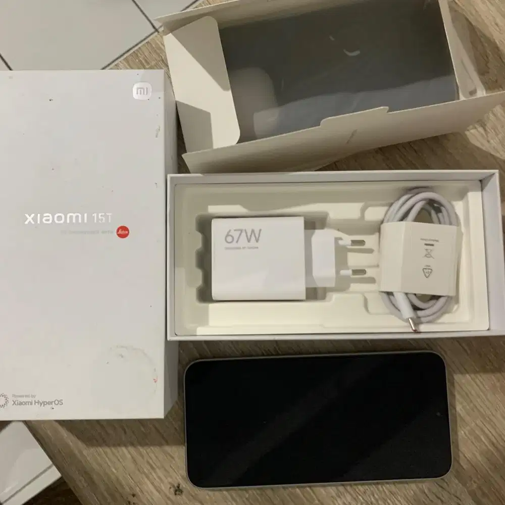 Xiaomi 15t 12/256gb fullset second mulus kaya baru gada kendala