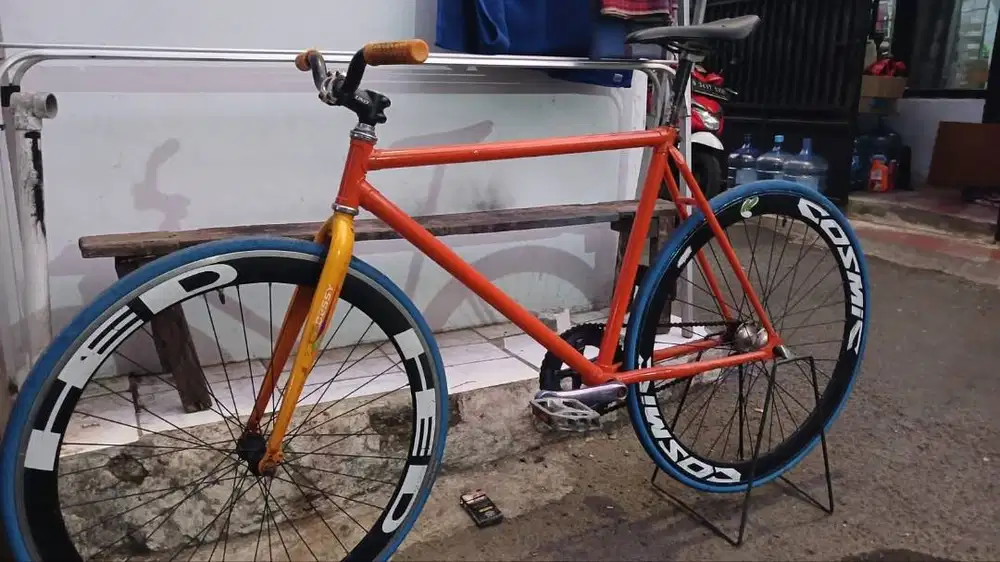 Sepeda Fixie Frame Balap