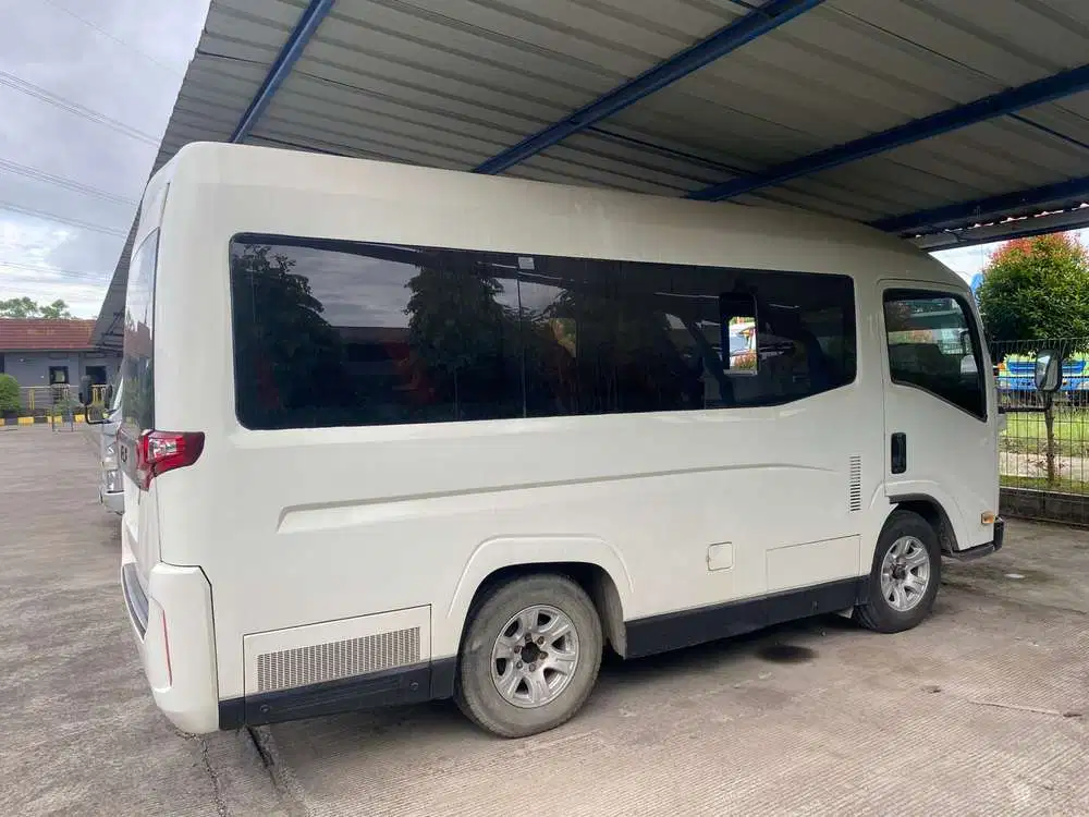 Isuzu Elf 2018 Bensin